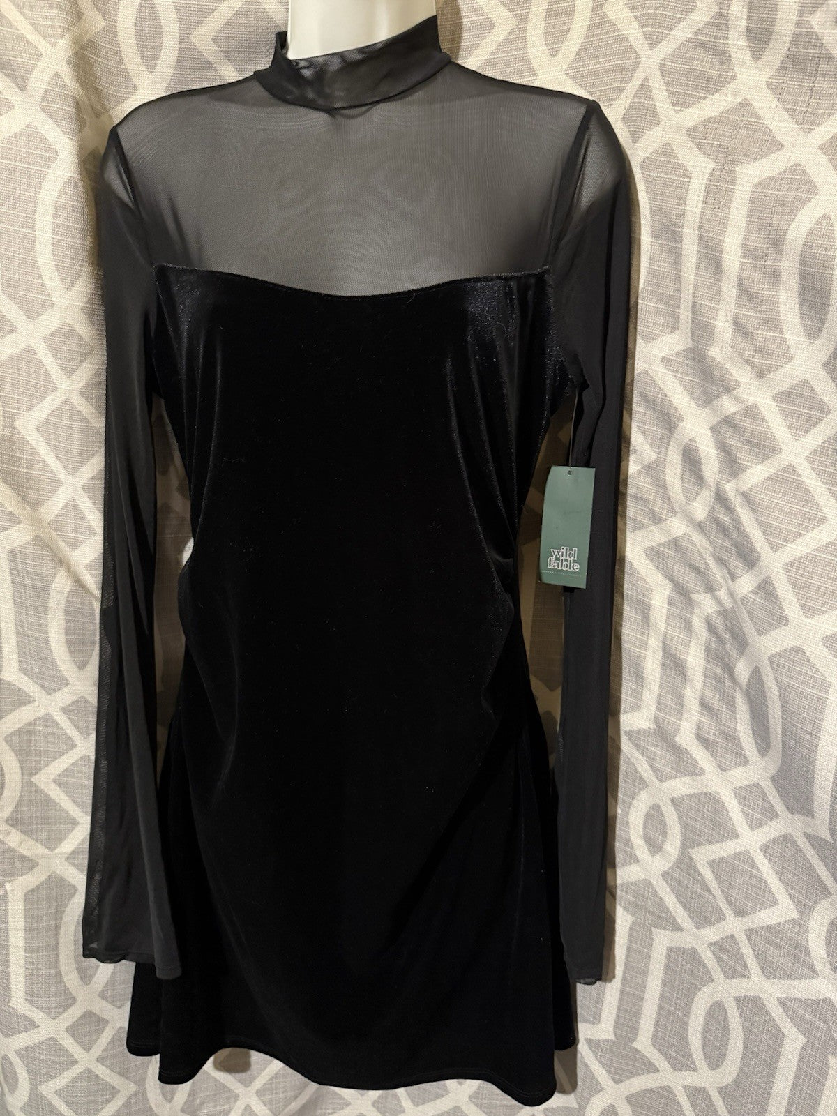 Women Black Dress Medium Juniors Buford Resale/Consignment Shop Women Black Dress Medium Juniors Buford Resale/Consignment Shop