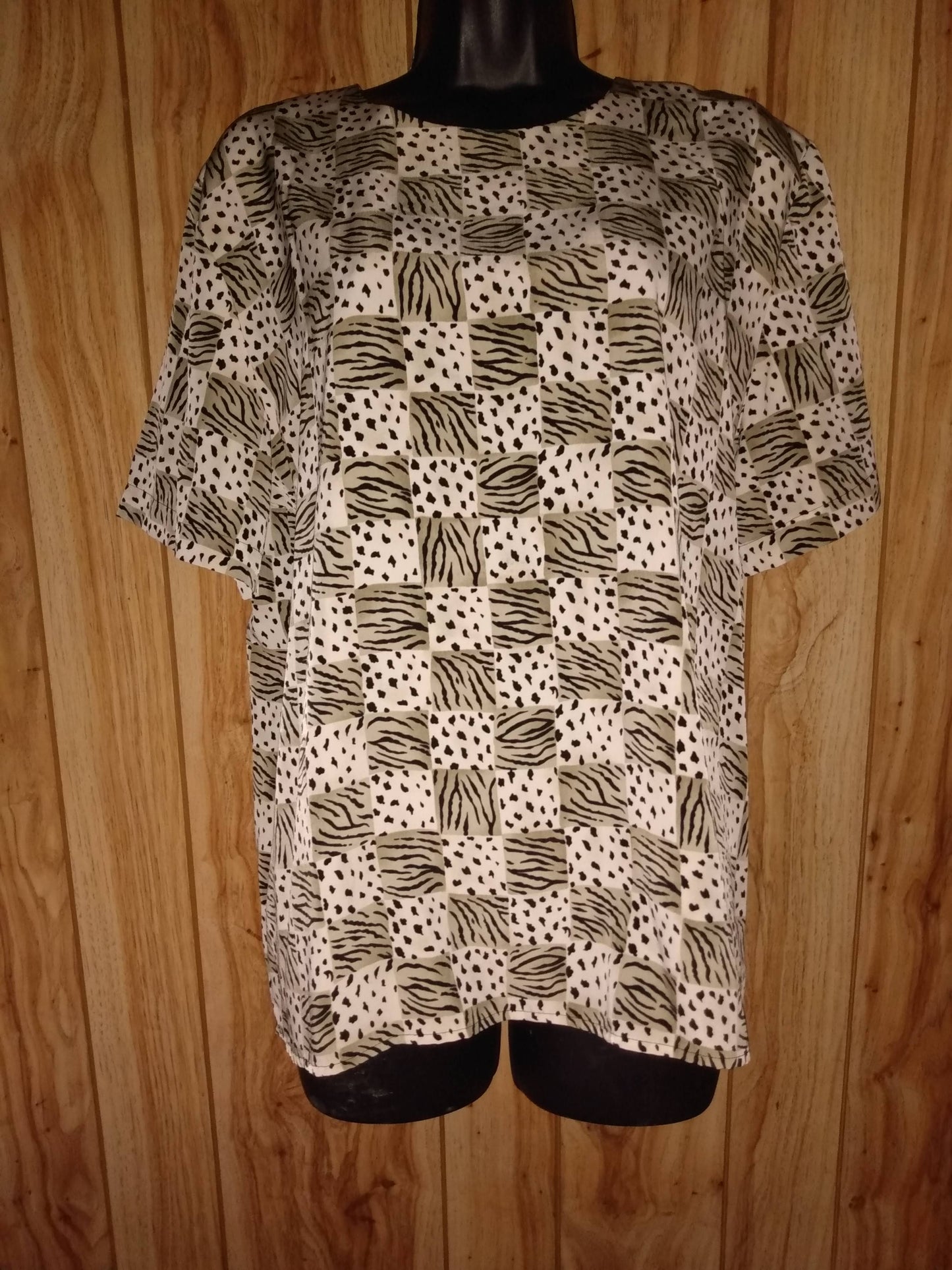 Women's blouse size large