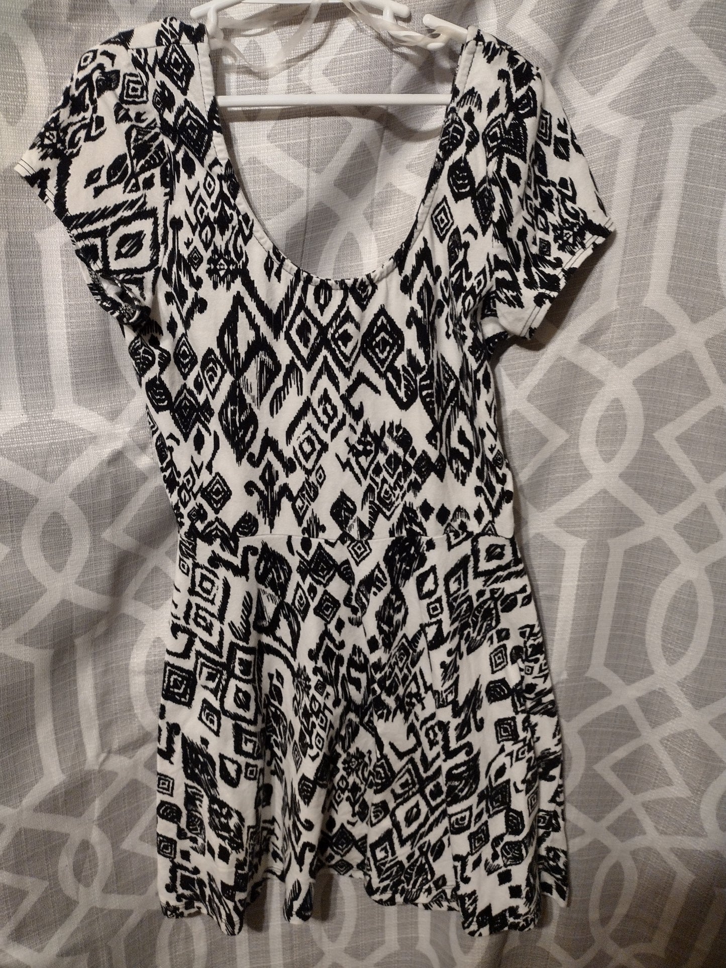 Little girl dress size 7/8
