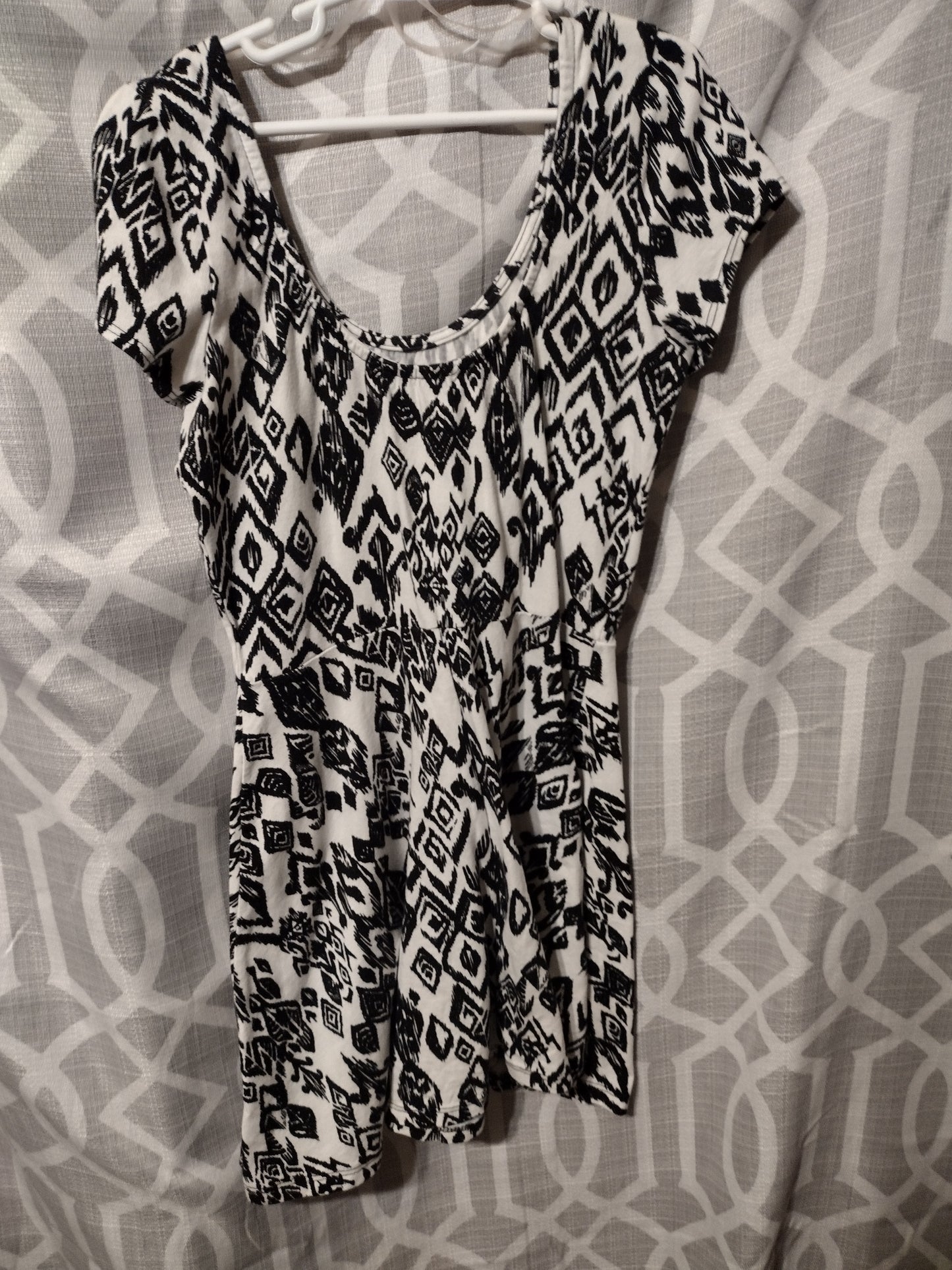 Little girl dress size 7/8
