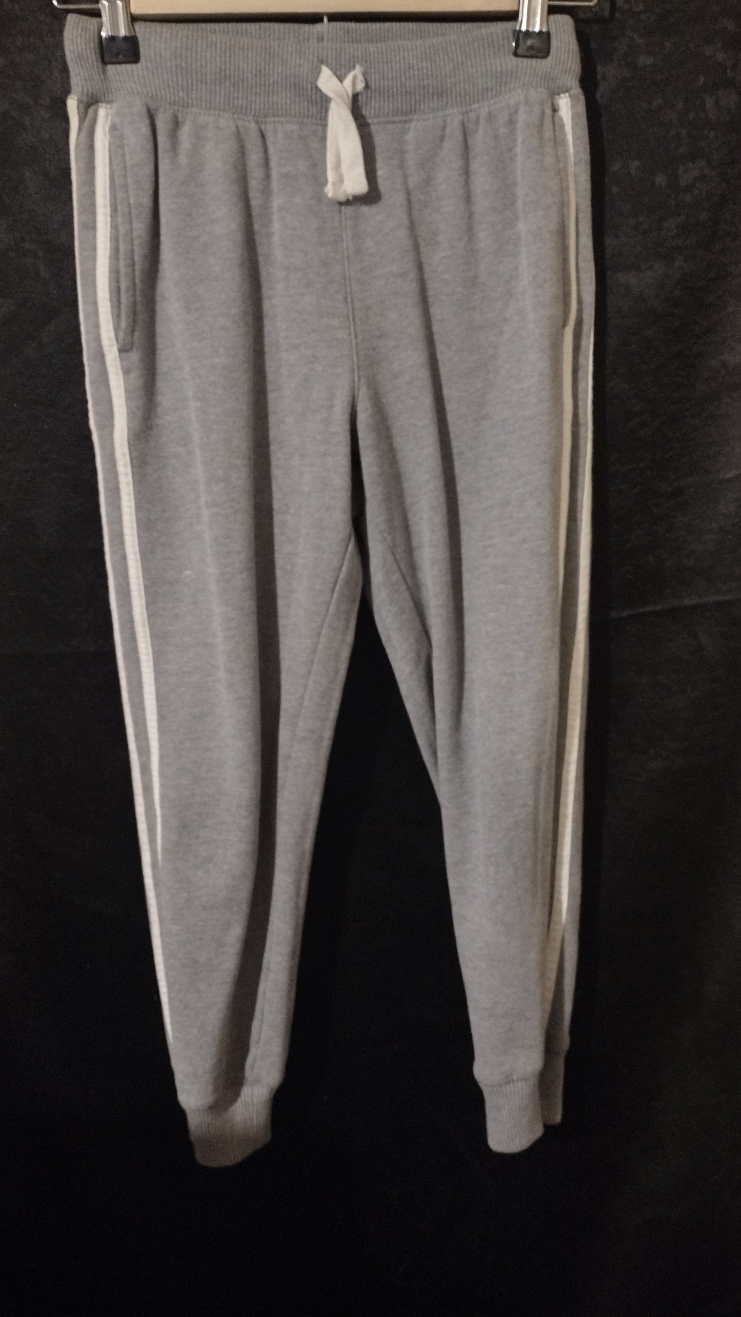 Little girl gray sweatpants 7/8
