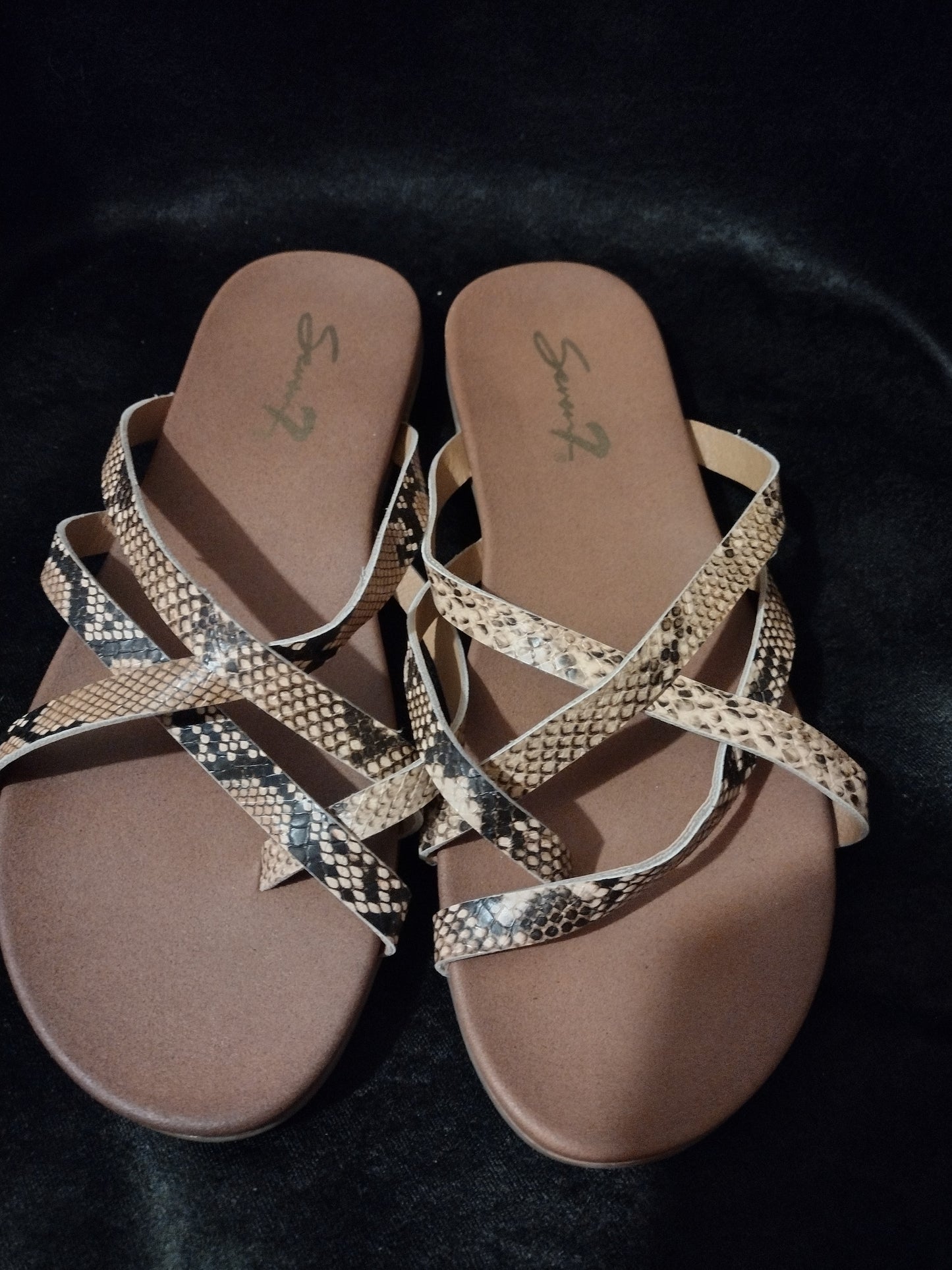 Women sandals shoes size 11