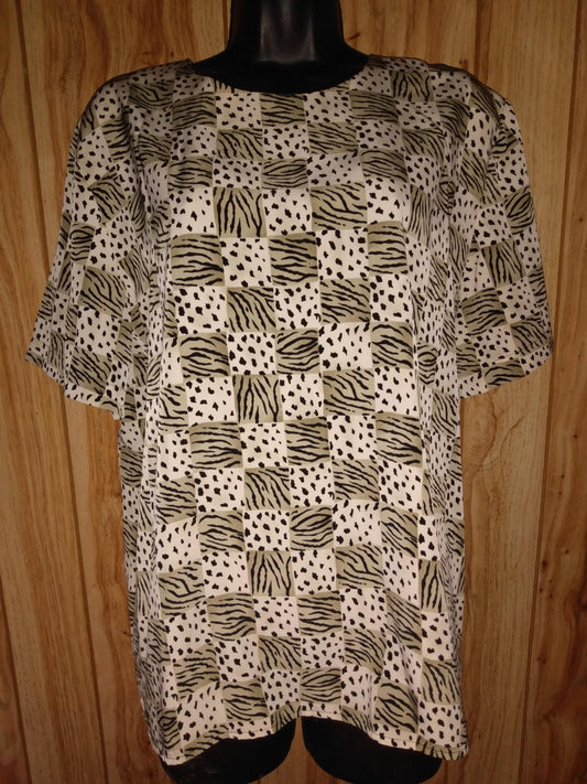 Women's blouse size large