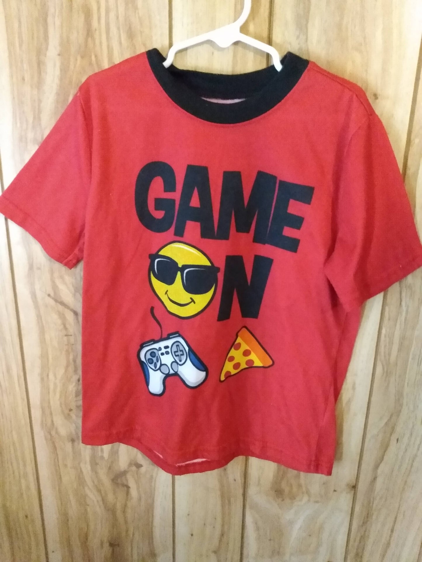 Boys red Game shirt size 6/7