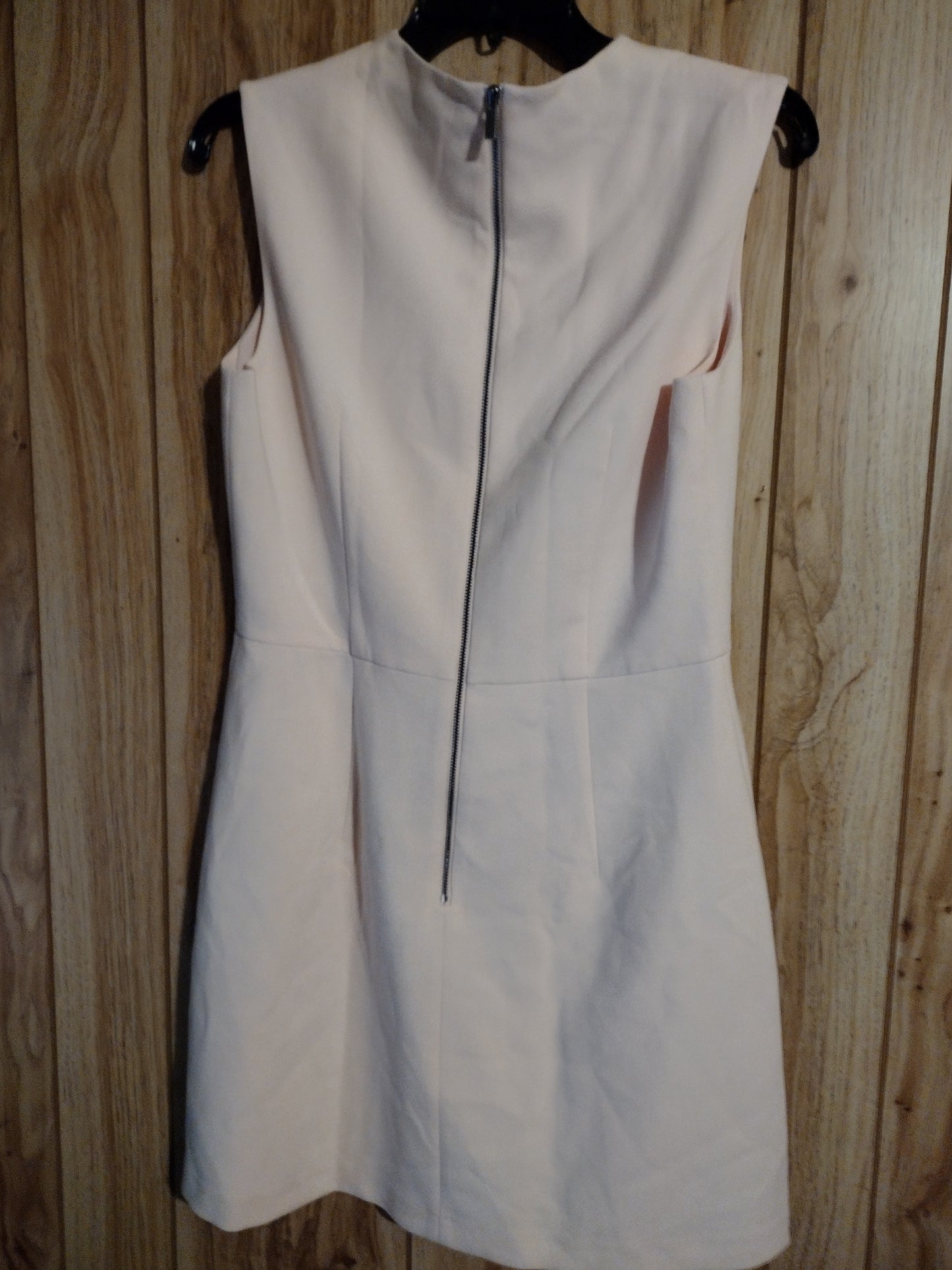 Women's pink dress size 8