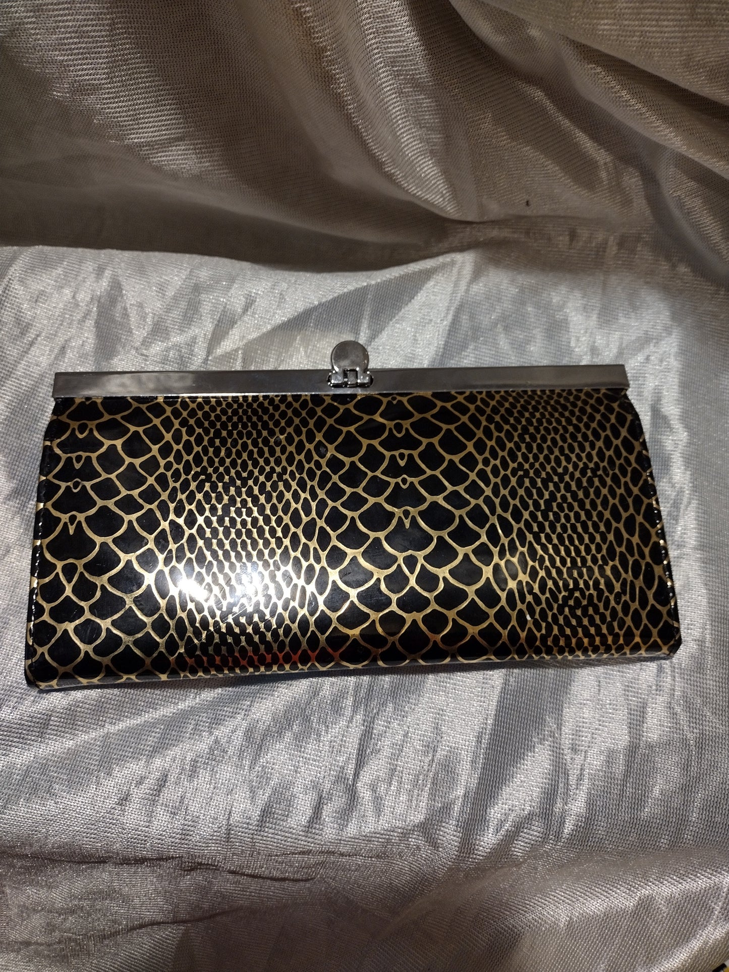 Women's Black/Gold Wallet