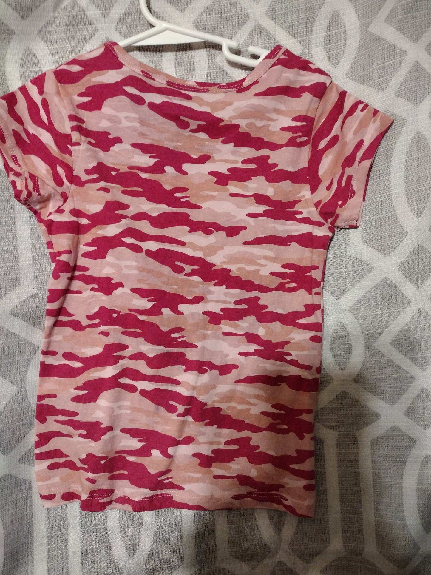 Girl T-shirt size 7/8