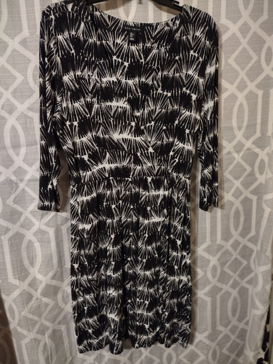 Women's wrap dress size large