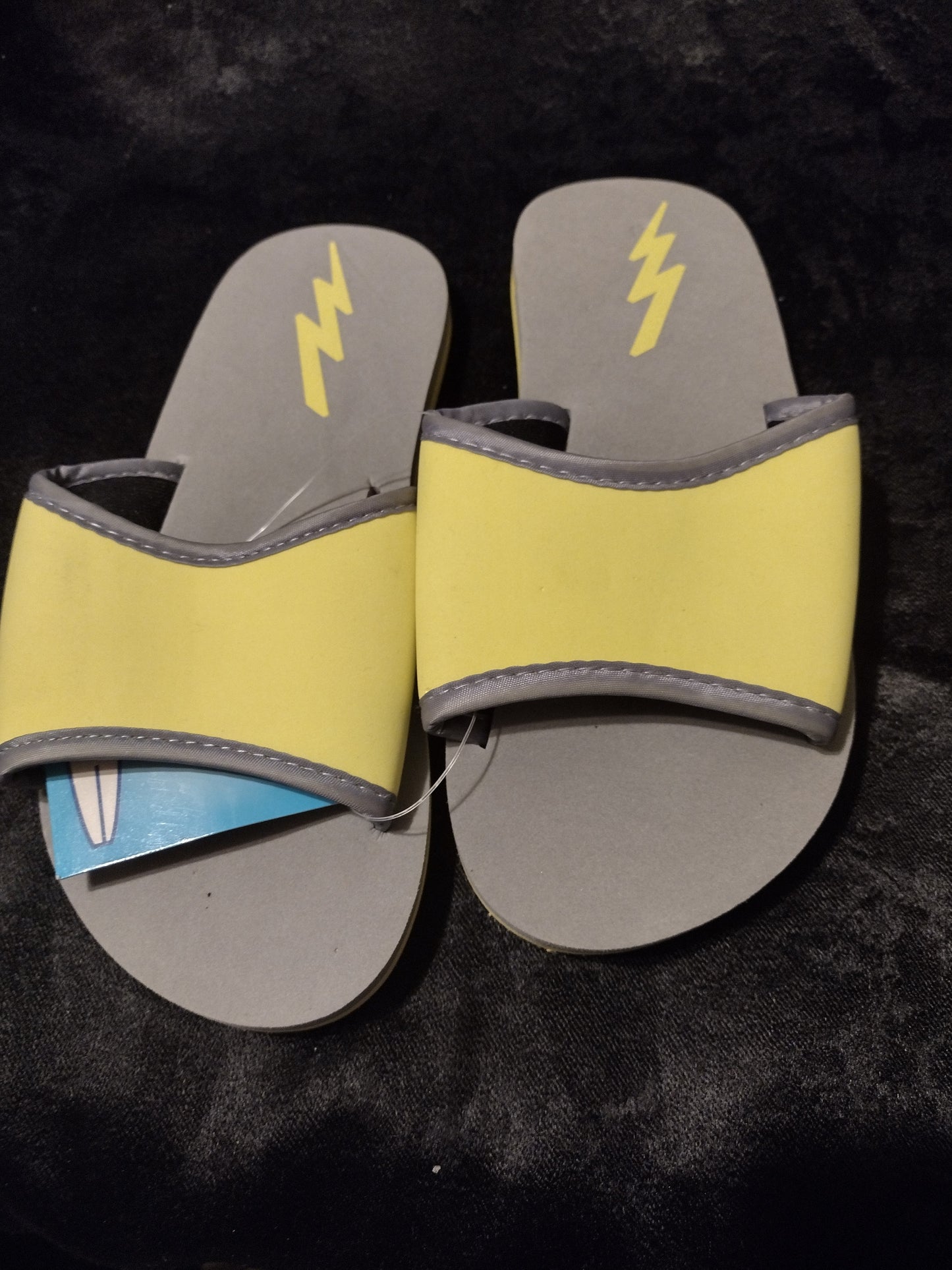 Little Boys yellow/gray sandals