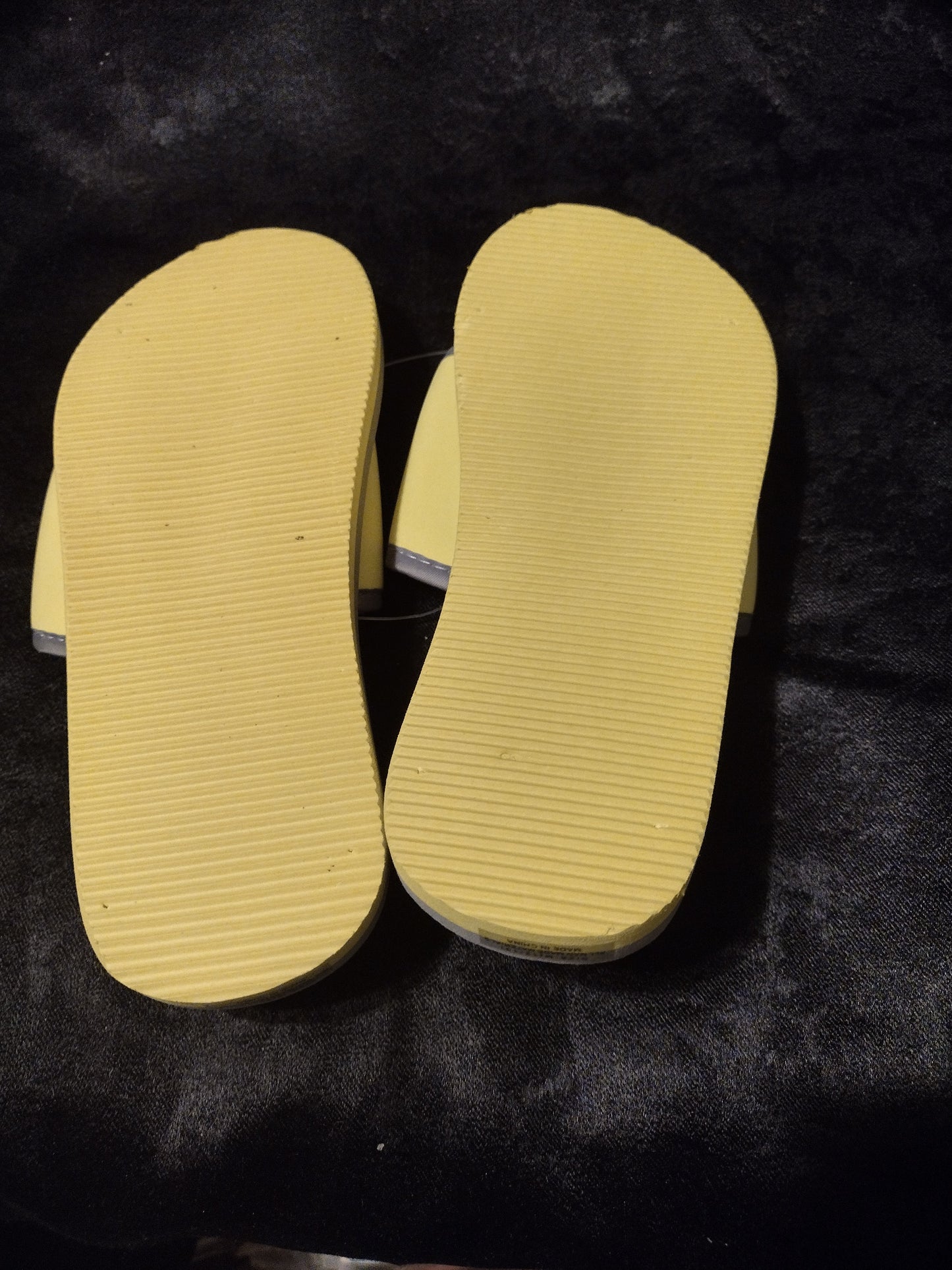 Little Boys yellow/gray sandals