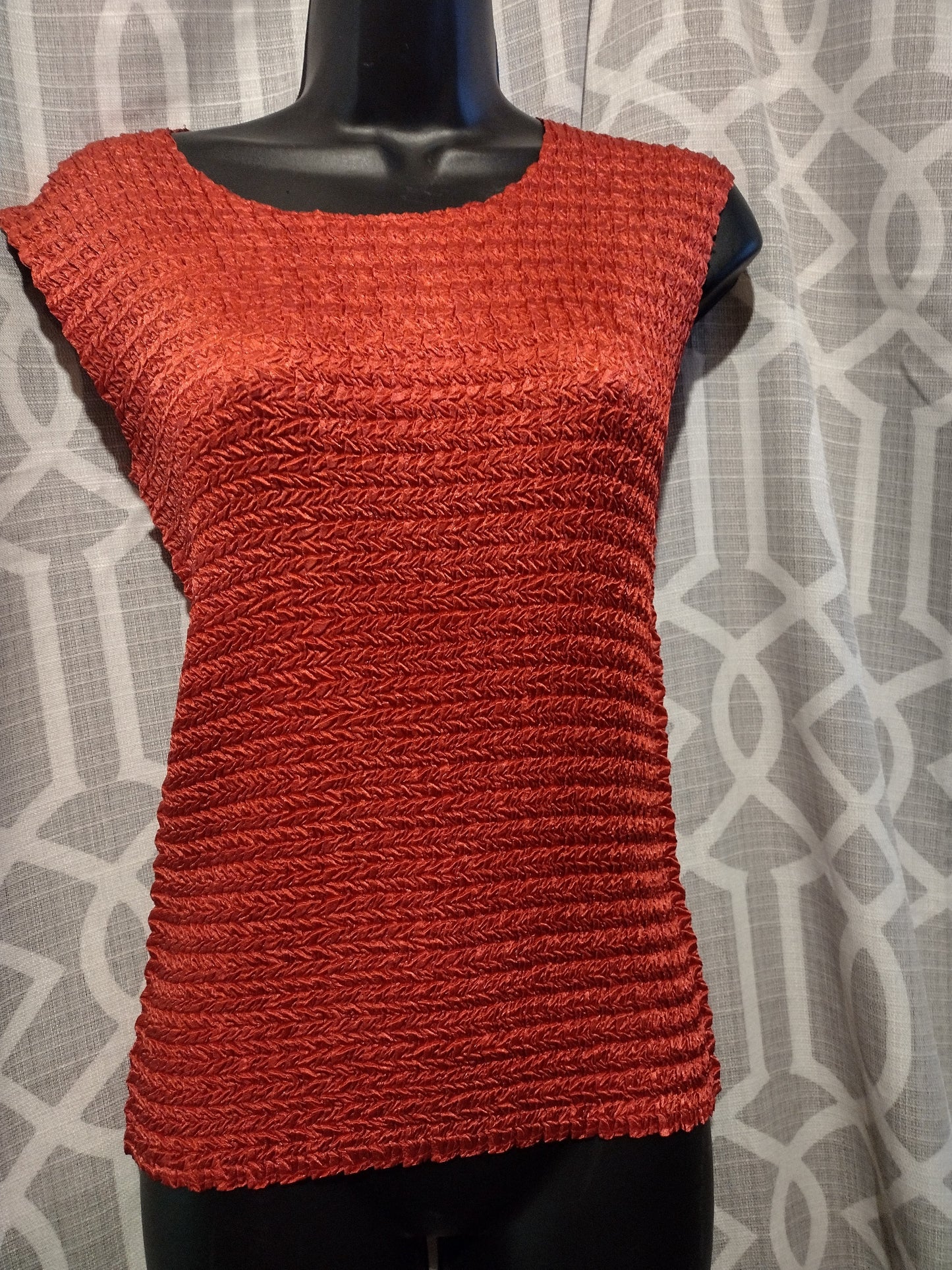 Women orange tank shirt size small