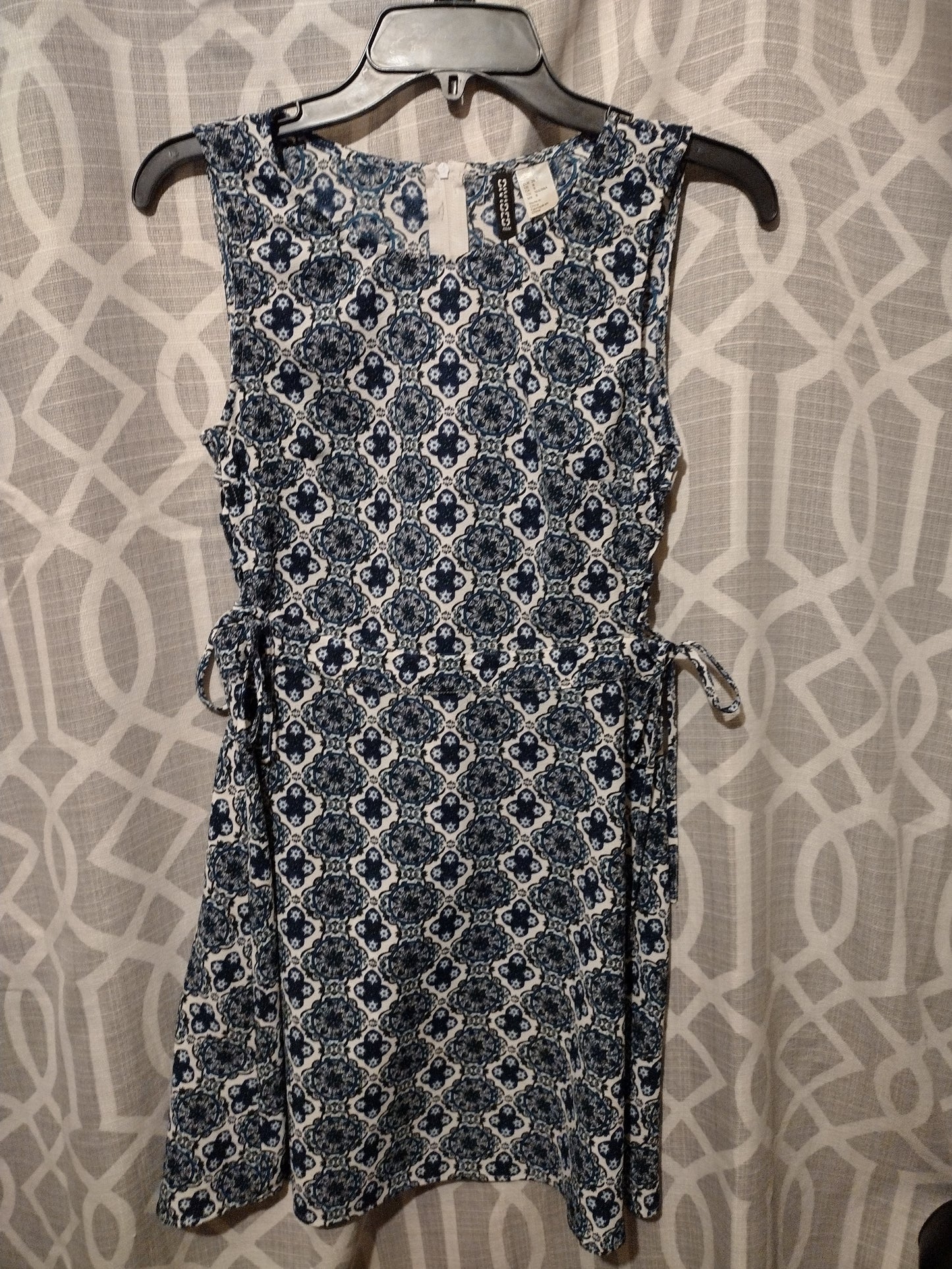 Girl dress size 8