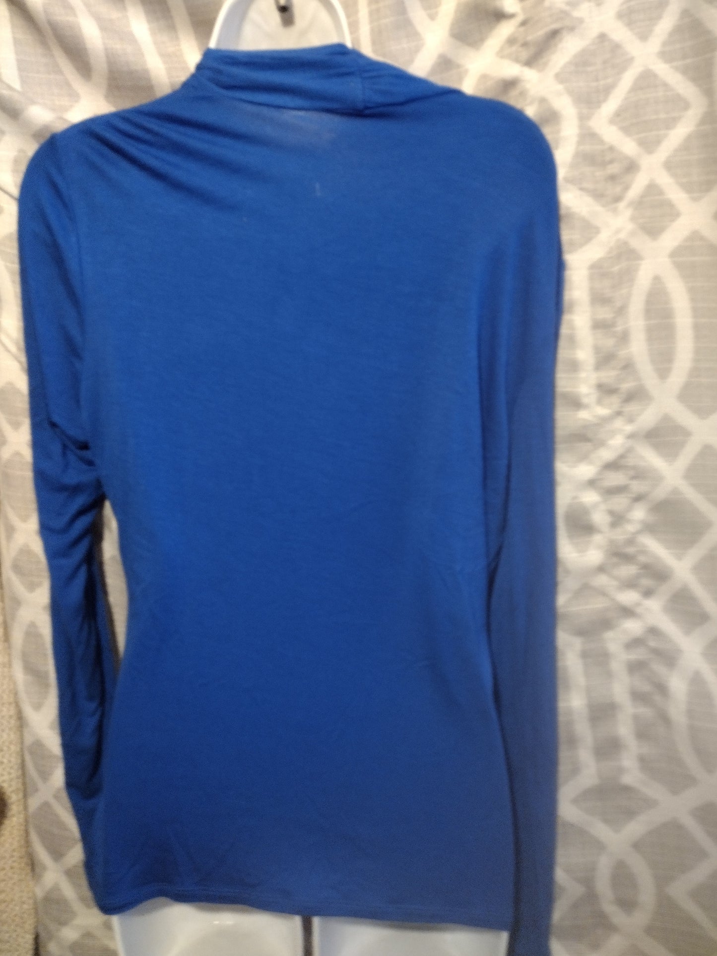 Women long sleeve blue shirt size small