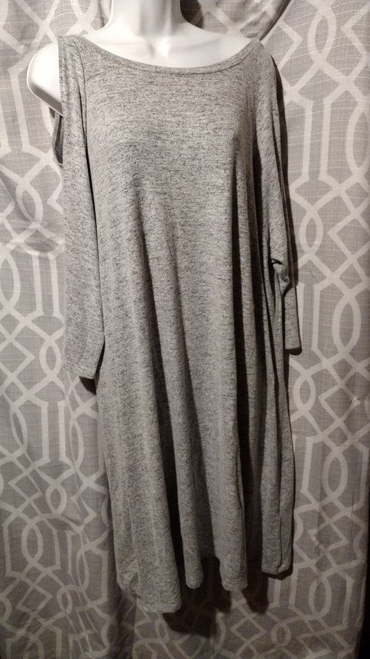 Women's gray cold shoulder sweater dress 2X