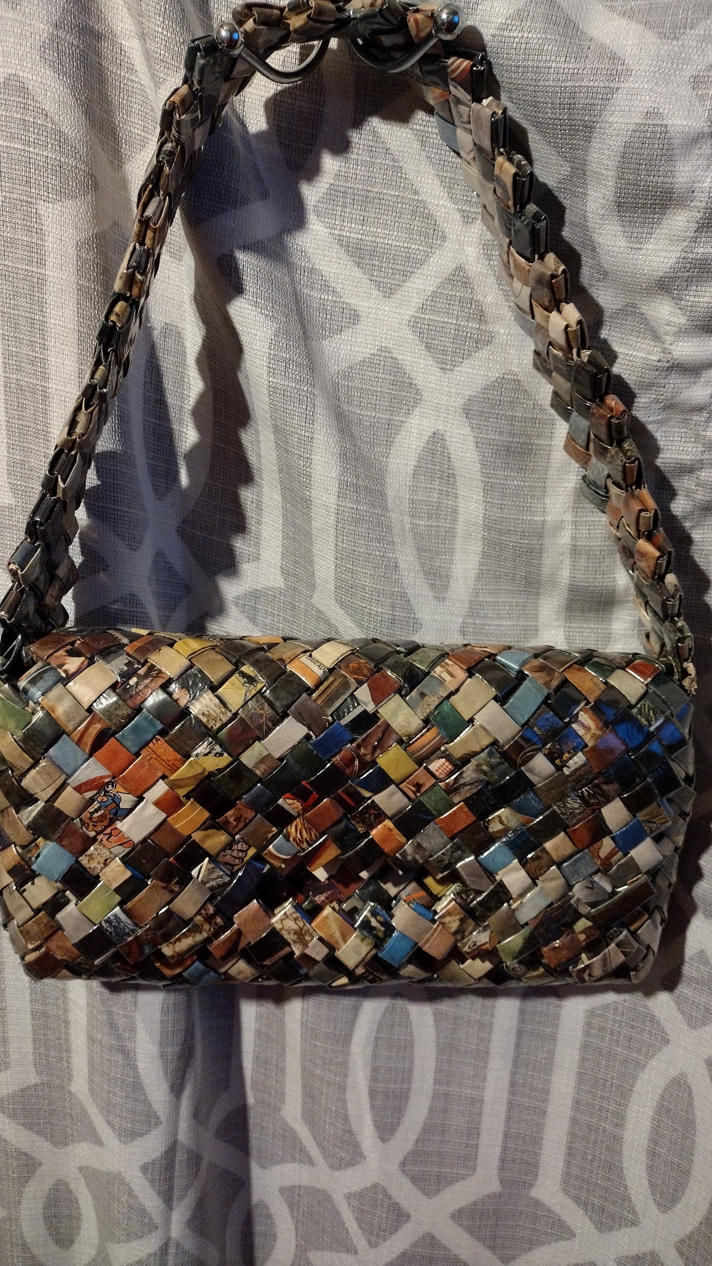 Women's colorful shoulder handbag