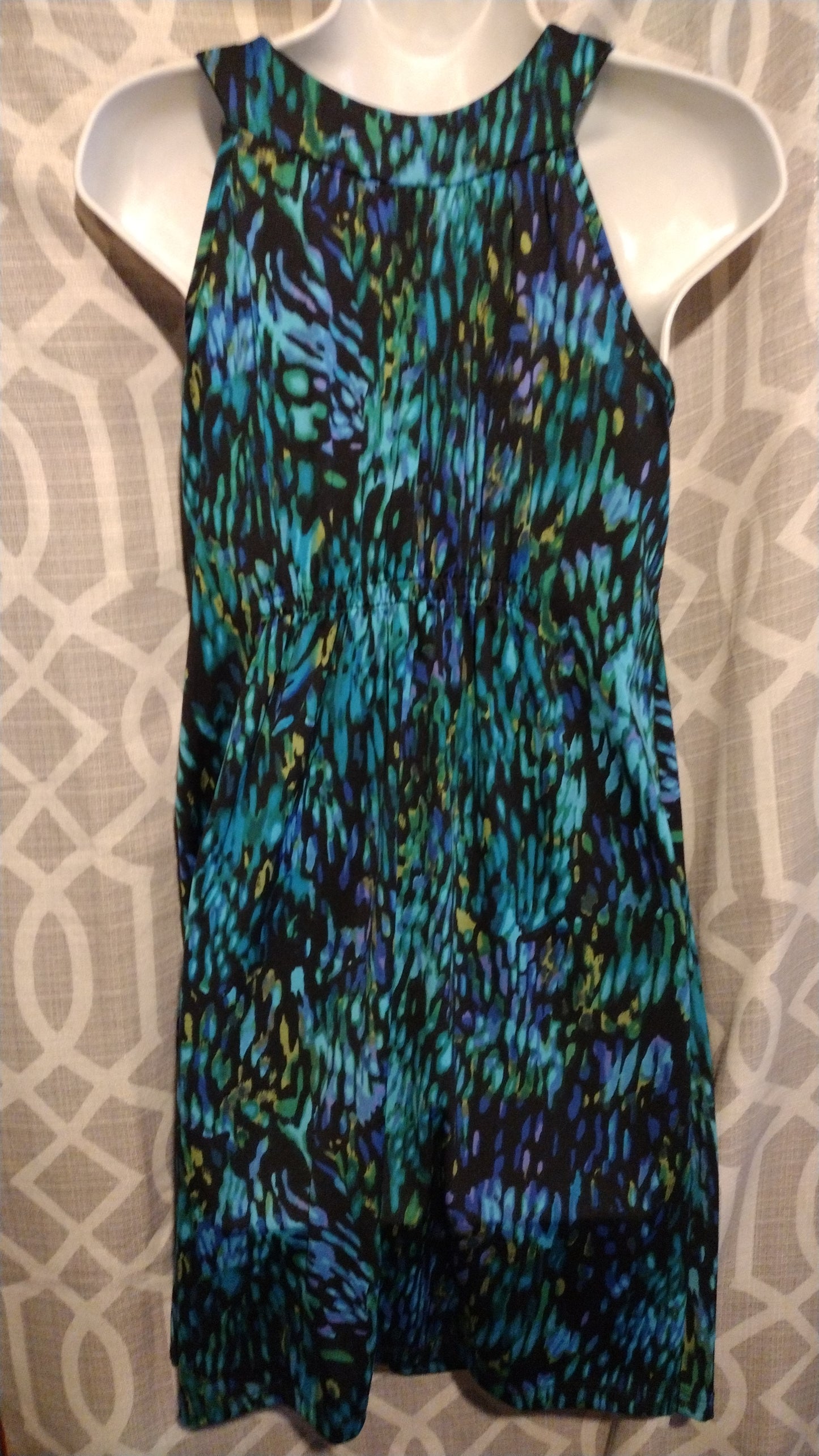 Women's dress size medium