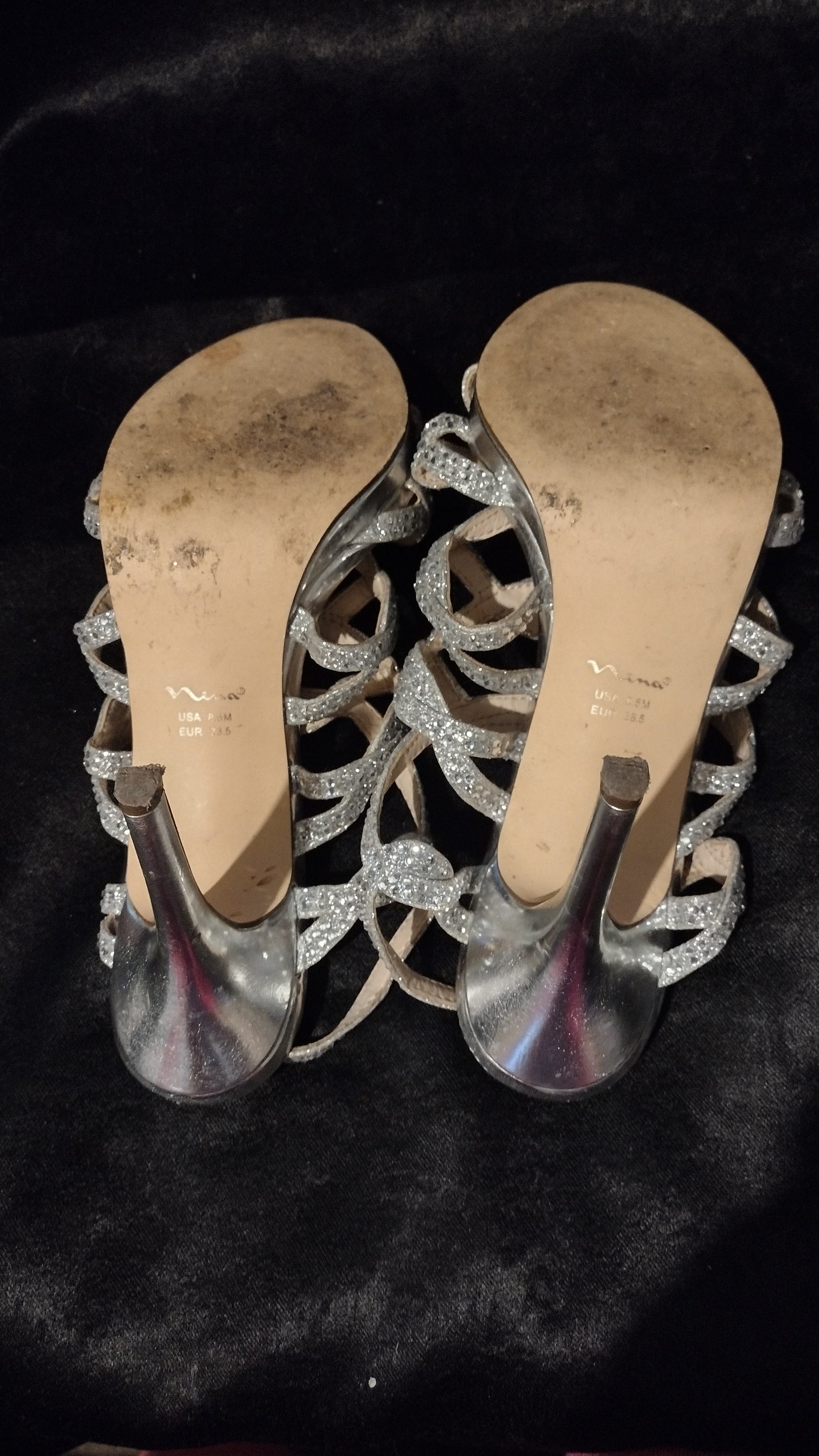 Women Silver heels shoes size 8.5M