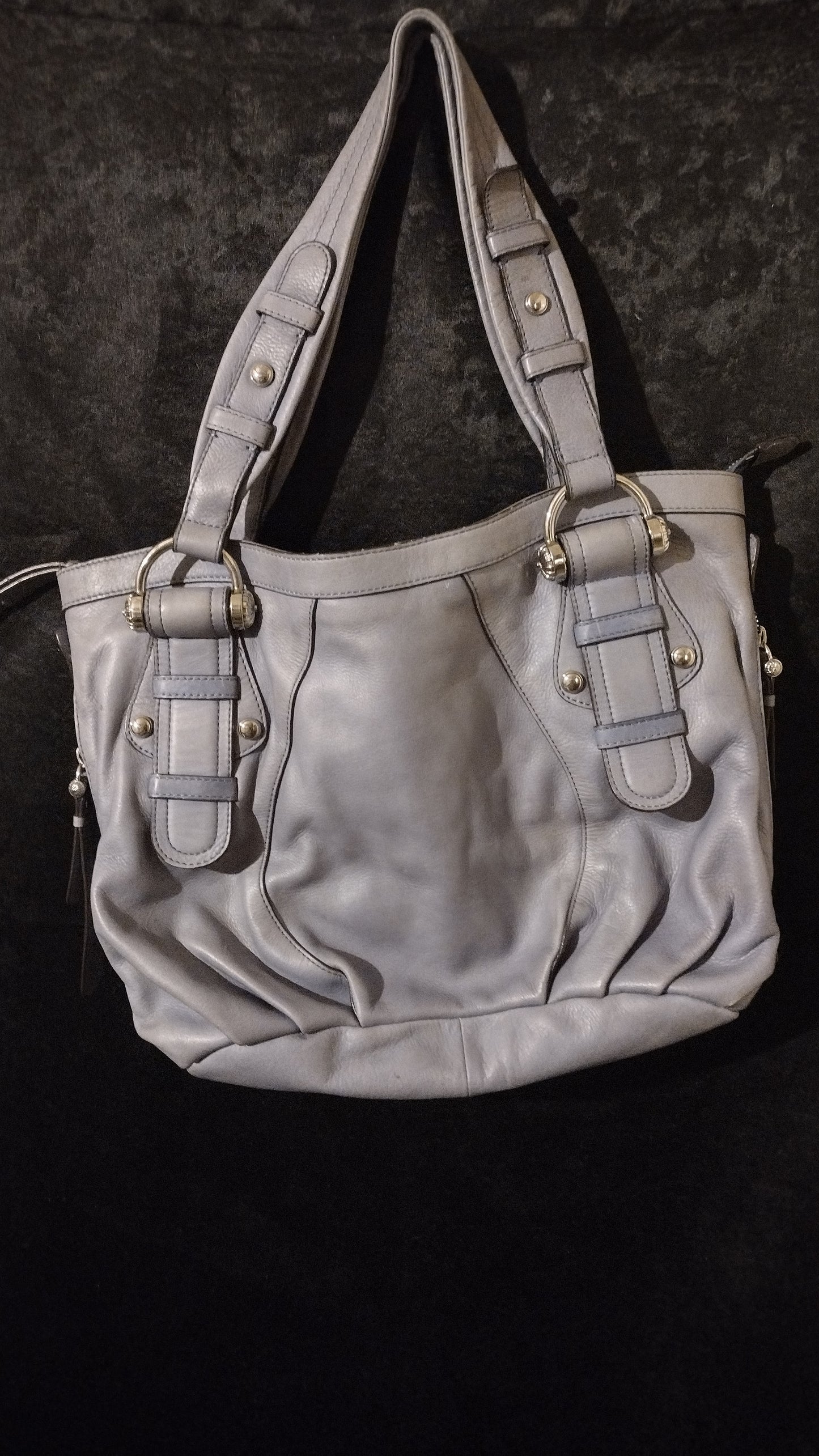 Women's lavender leather handbag