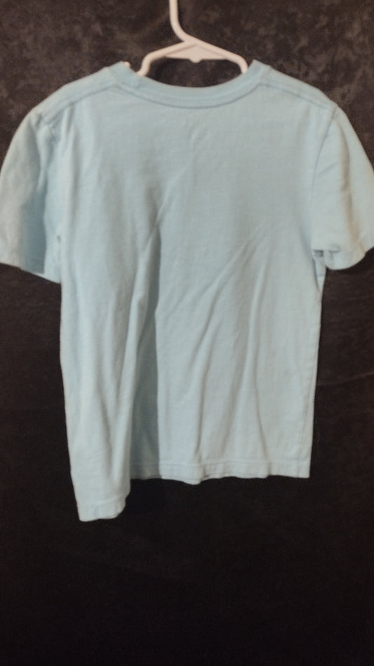 Boys Gap t-shirt size 6-7