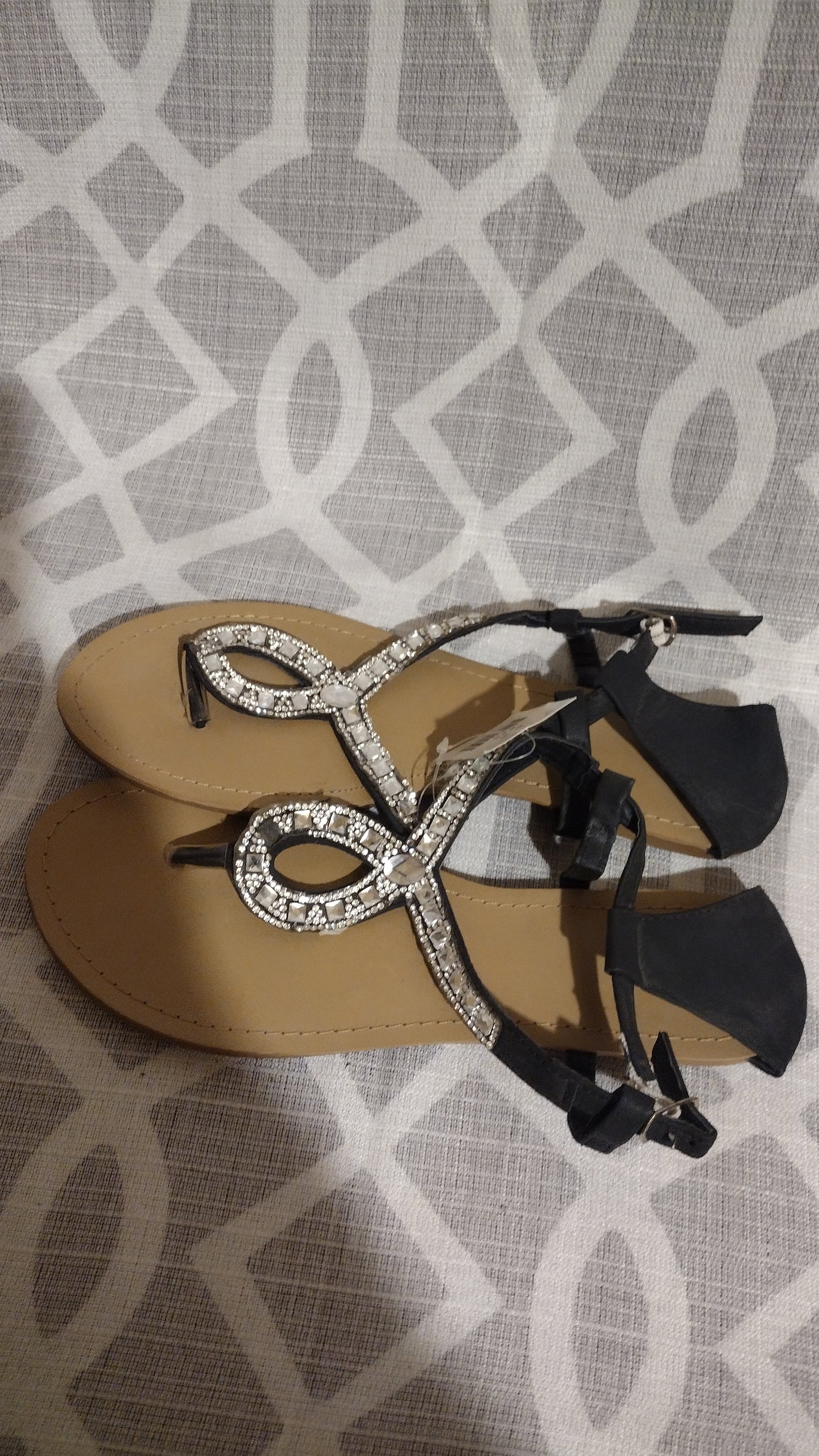 Women's rhinestone sandals size 7