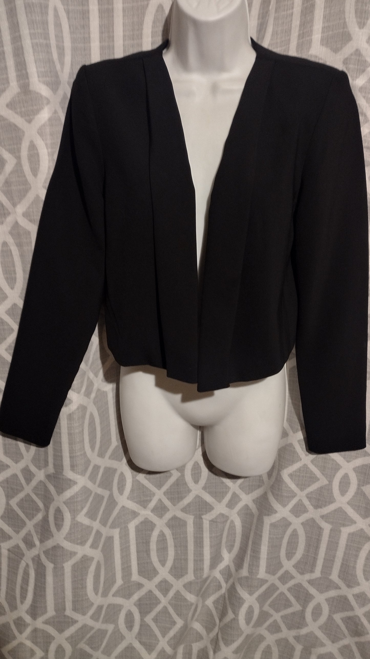 Women's black and cream crop Jacket small