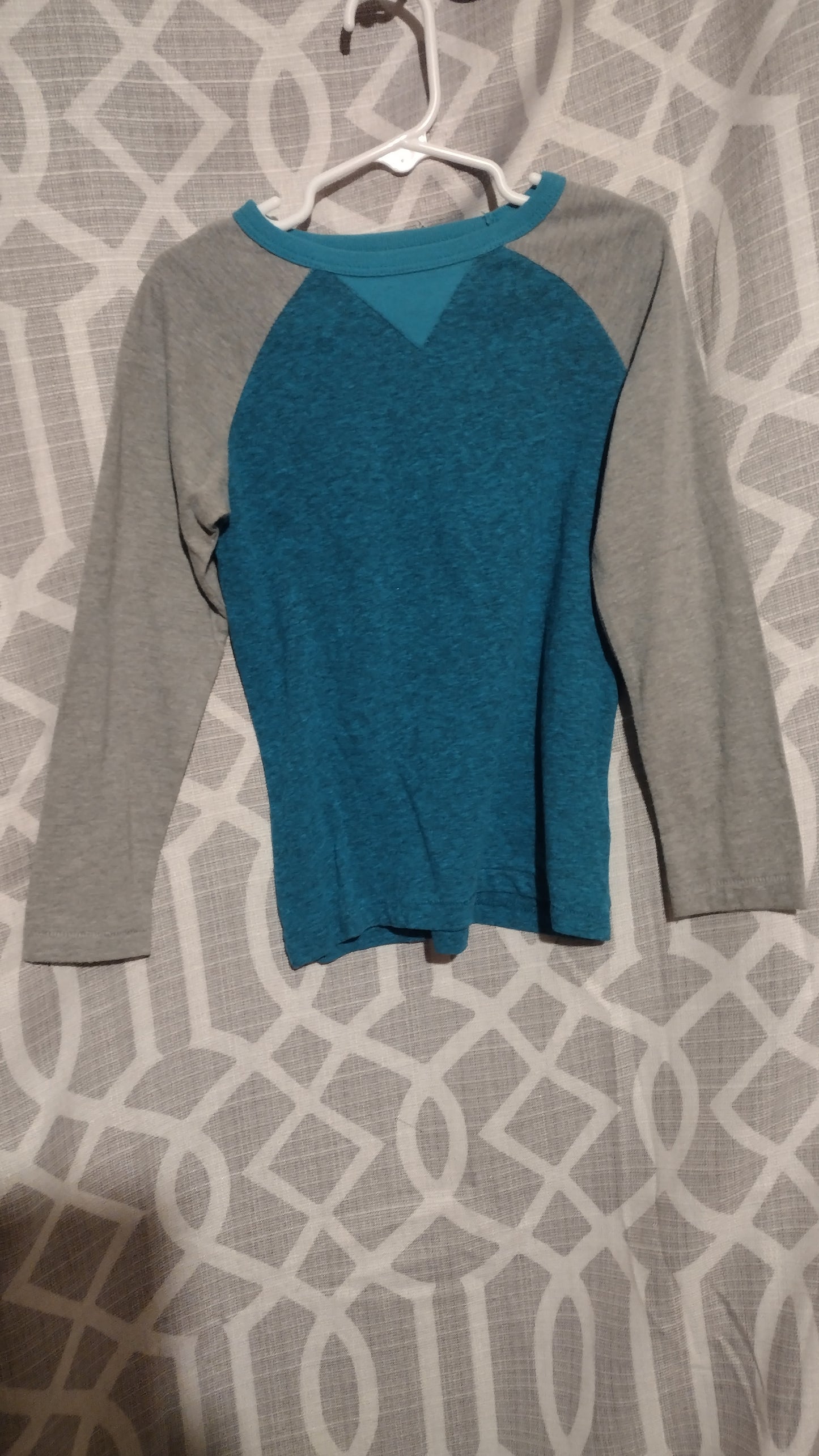 Toddler boy Old Navy shirt 5T