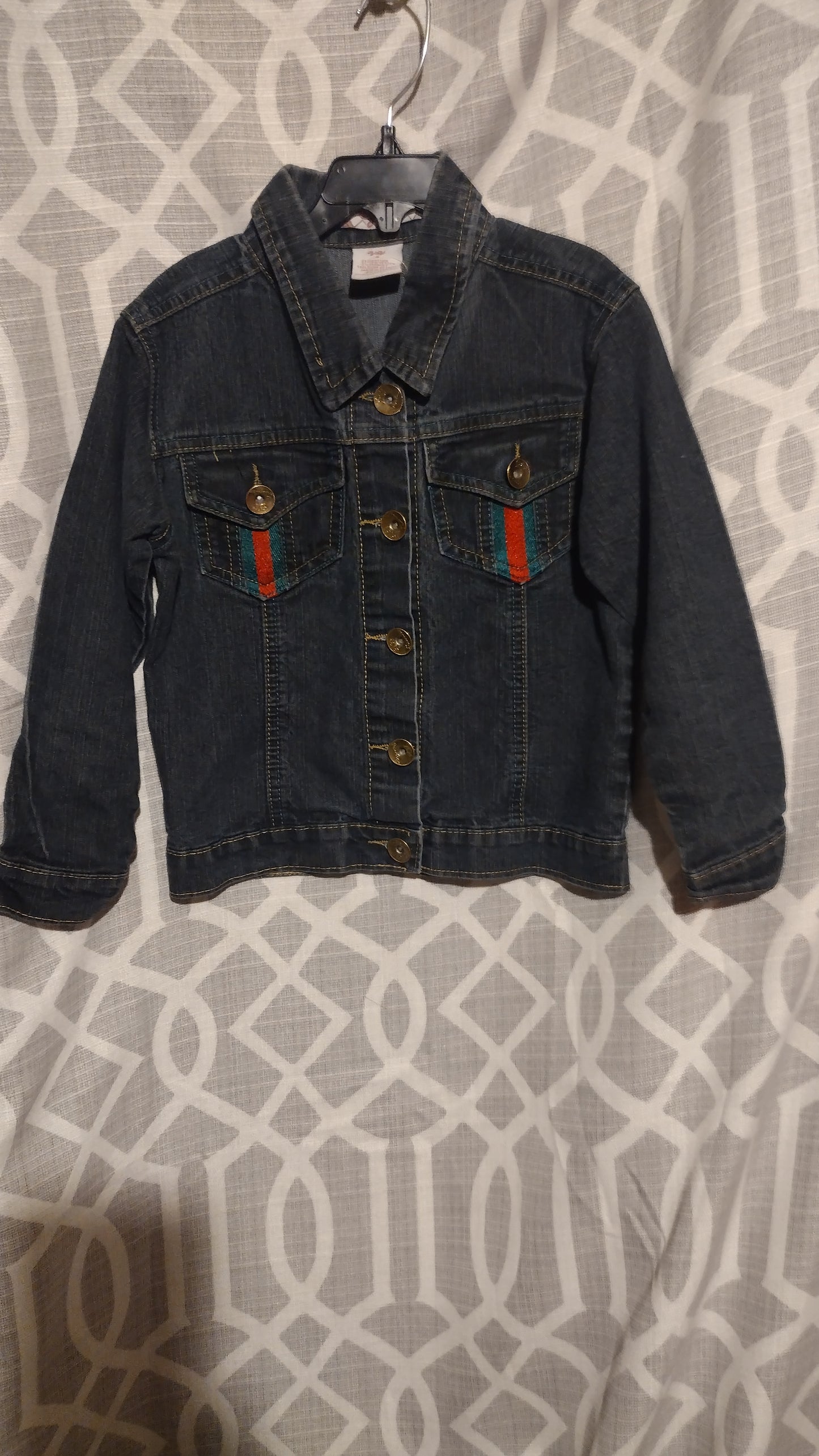 Little girl denim jacket size 6