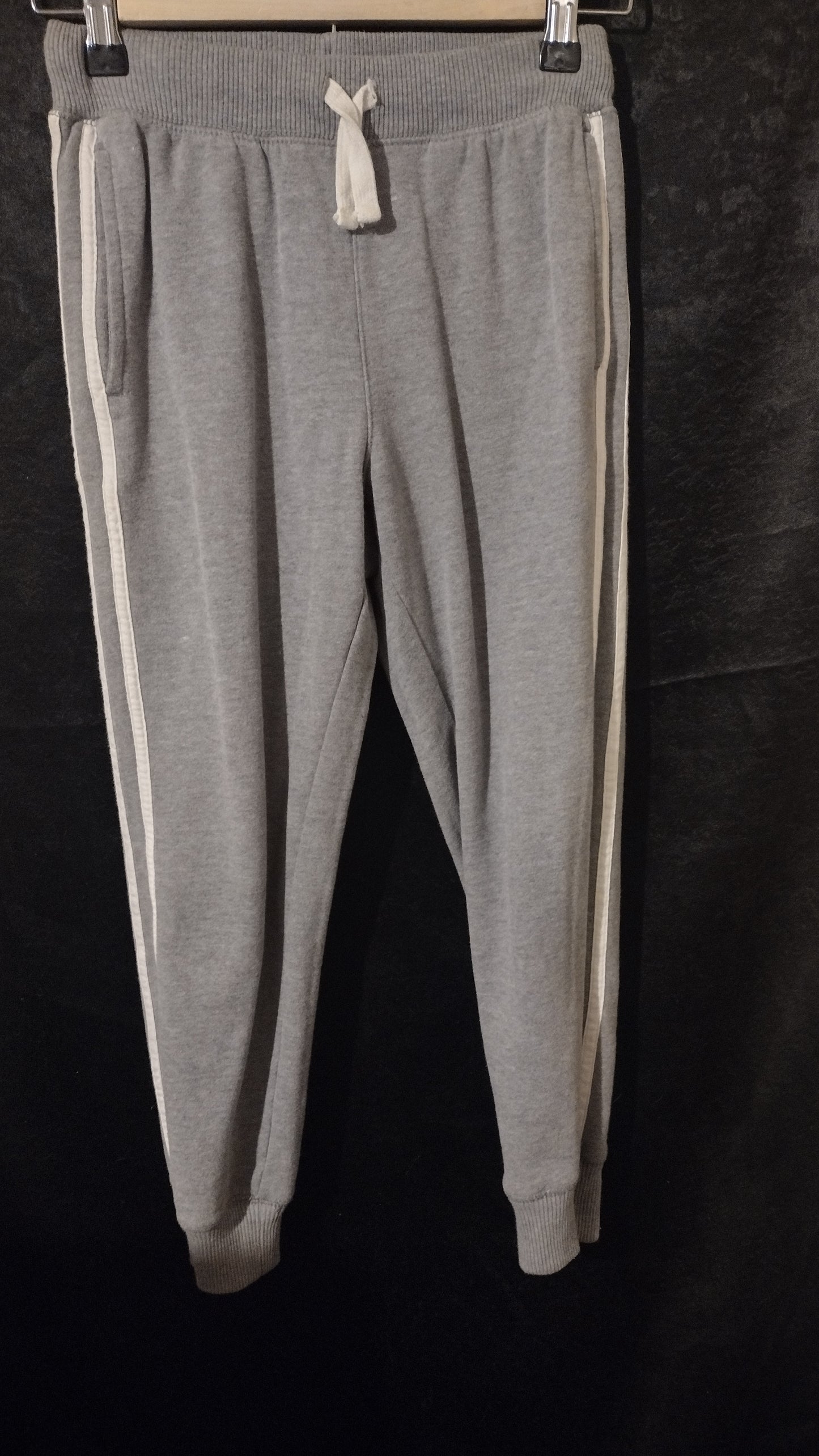 Little girl gray sweatpants 7/8