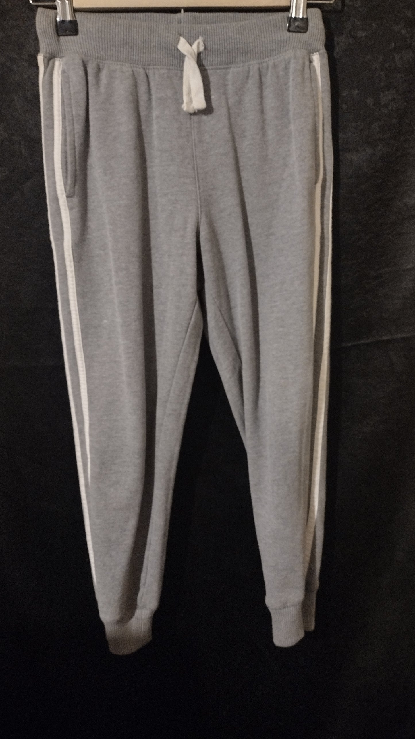 Little girl gray sweatpants 7/8