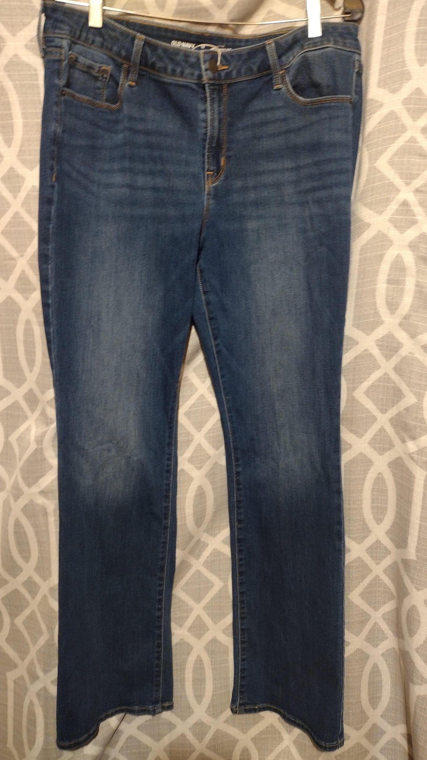 Women's Old Navy jeans size 14