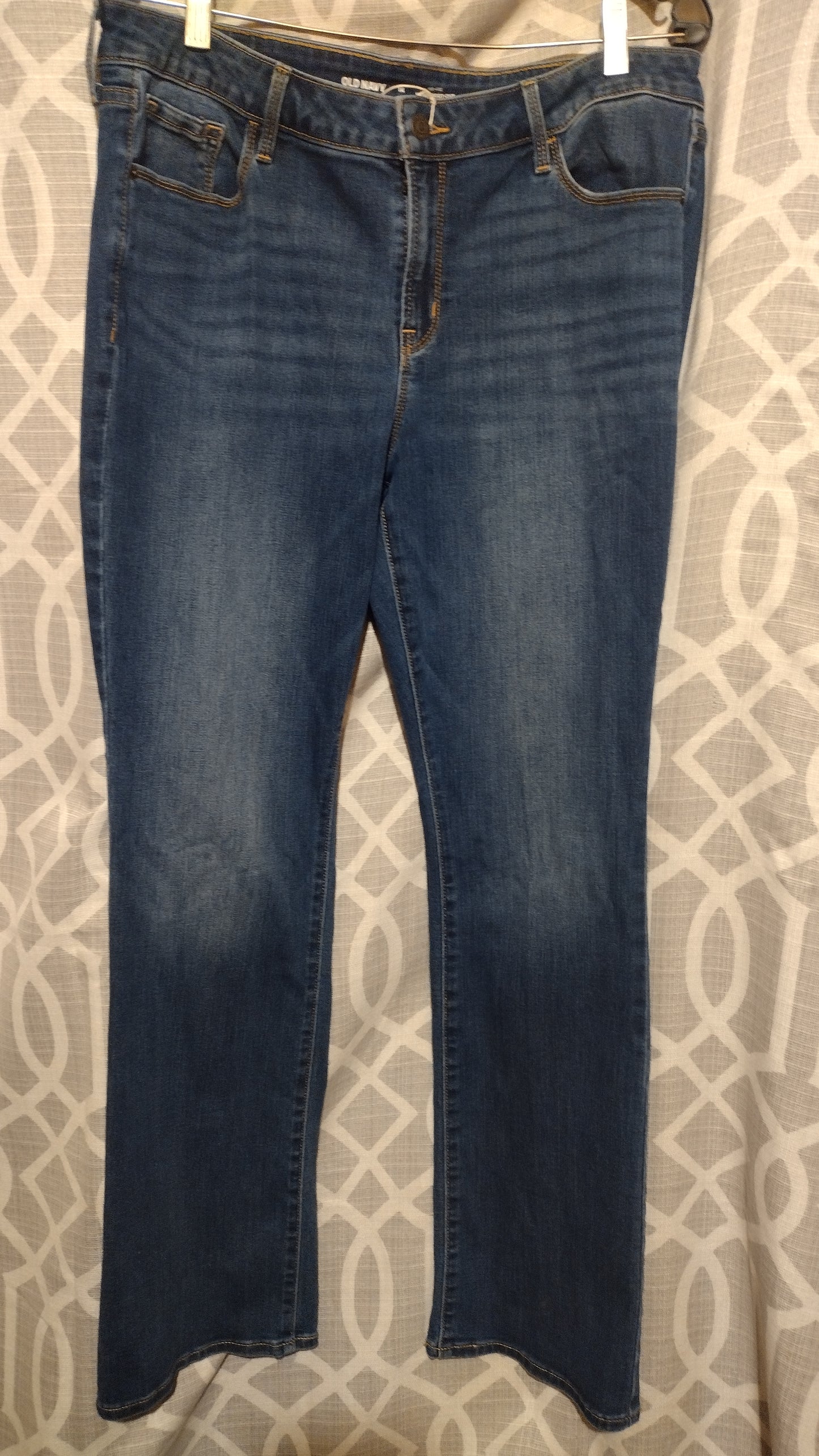 Women's Old Navy jeans size 14