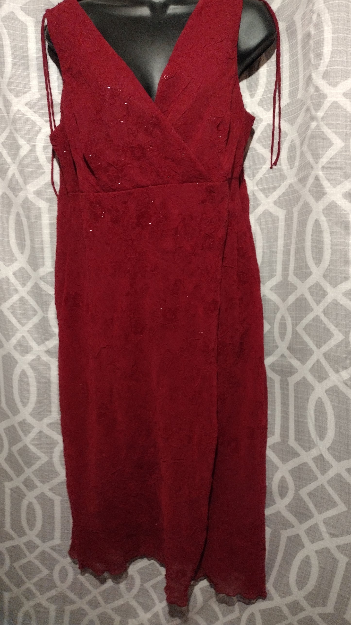 Women tank Burgundy dress size 12