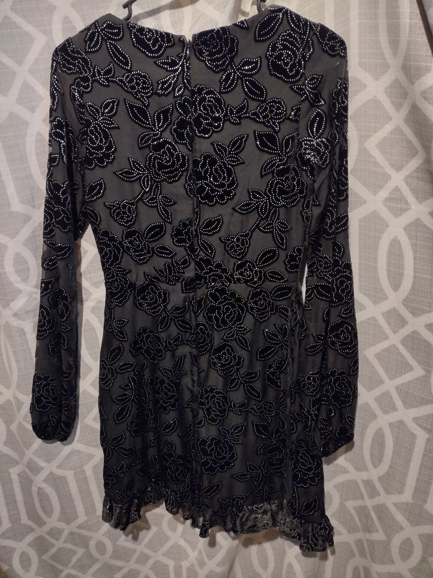 Women's junior size dress size 3