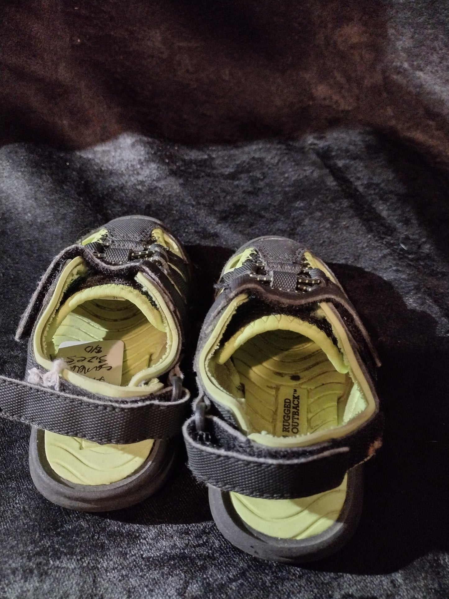 Boys infant shoes size 5