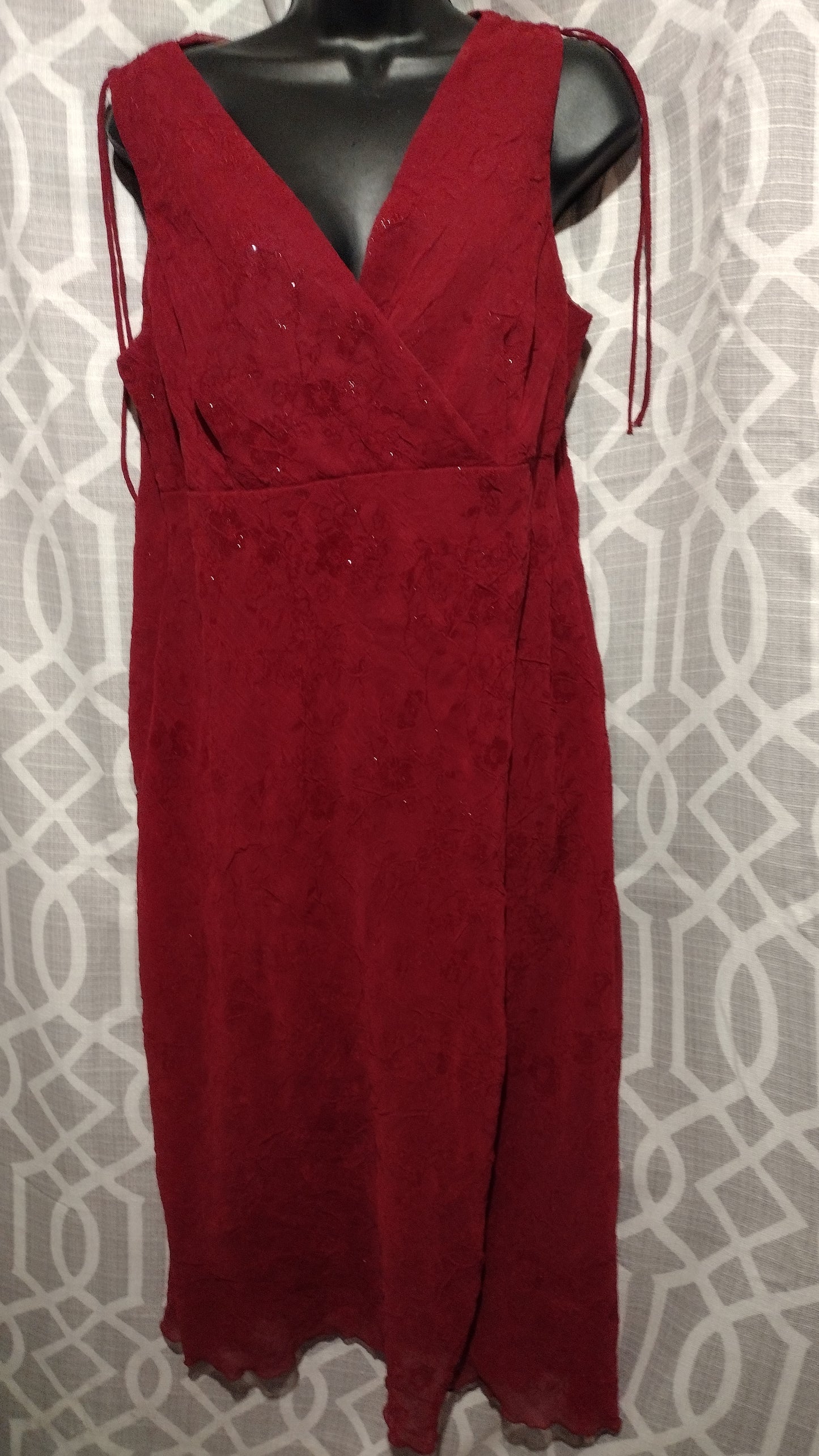 Women tank Burgundy dress size 12