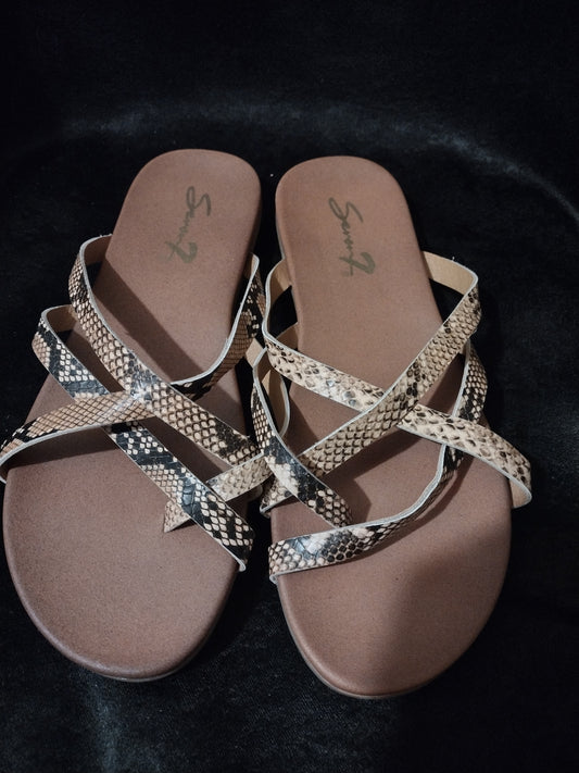 Women sandals shoes size 11