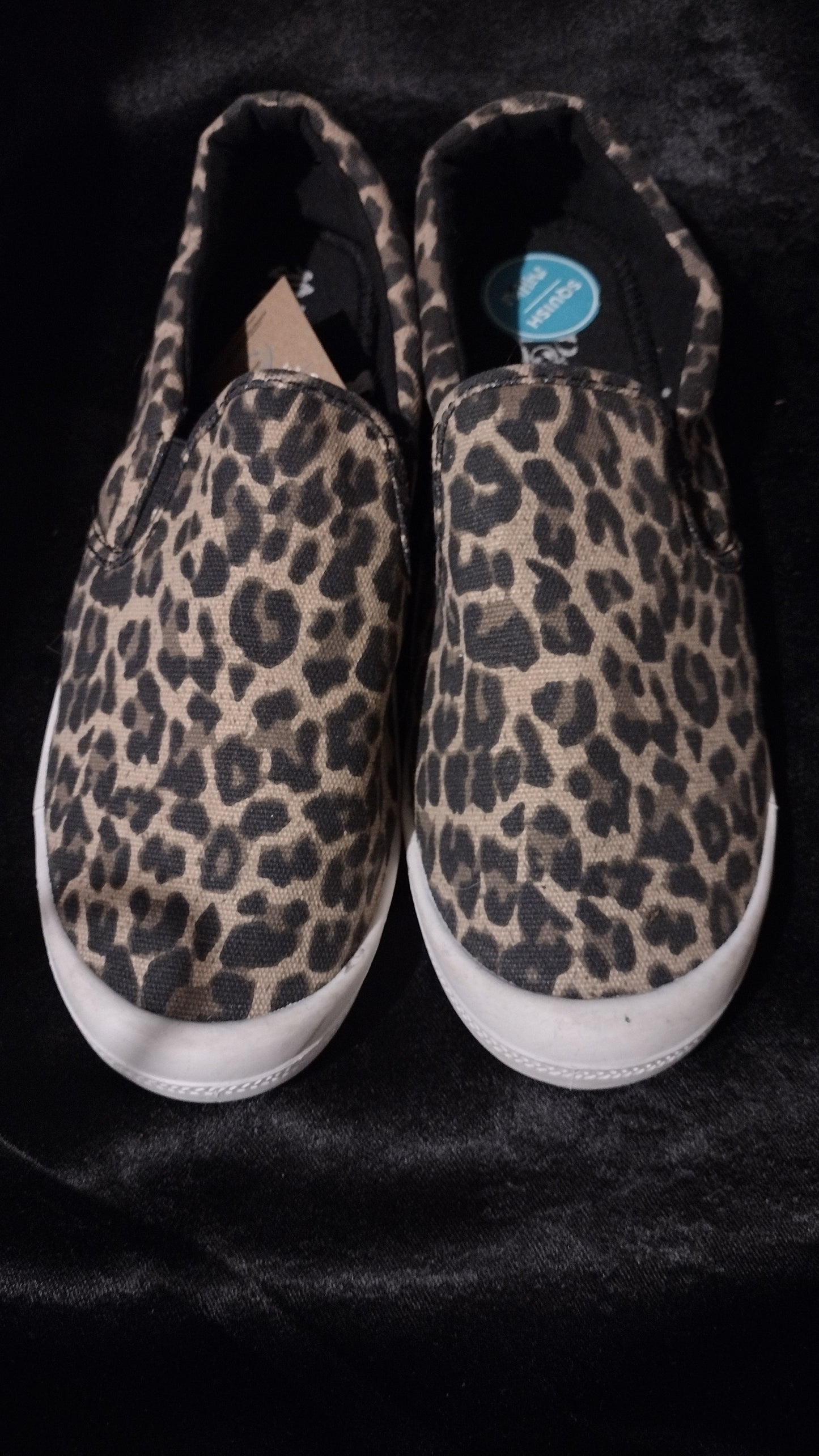 Women leopard slip on size 11