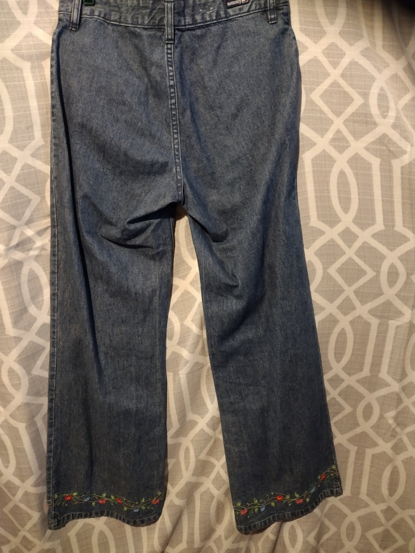 Women Tommy Hilfiger jeans size 5