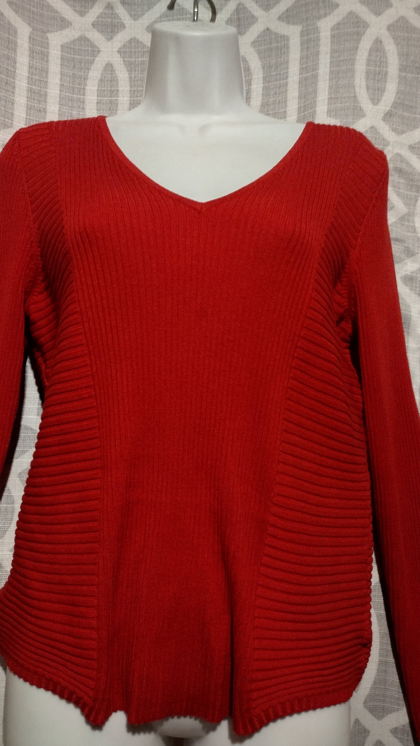 Women red sweater size large