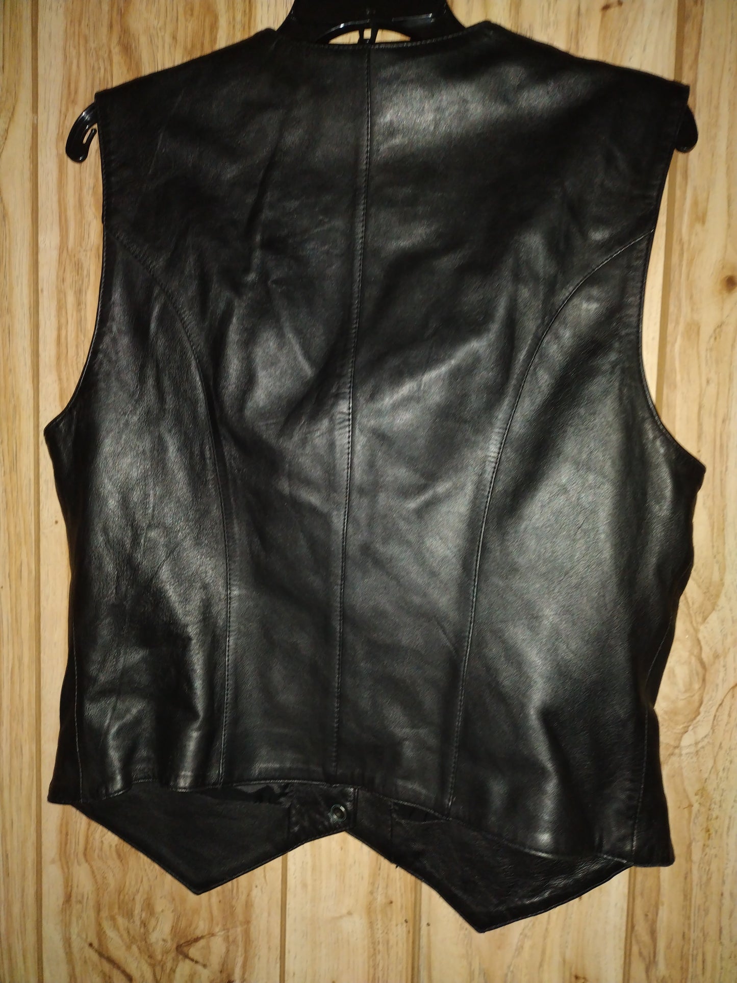 Women leather vest size 10