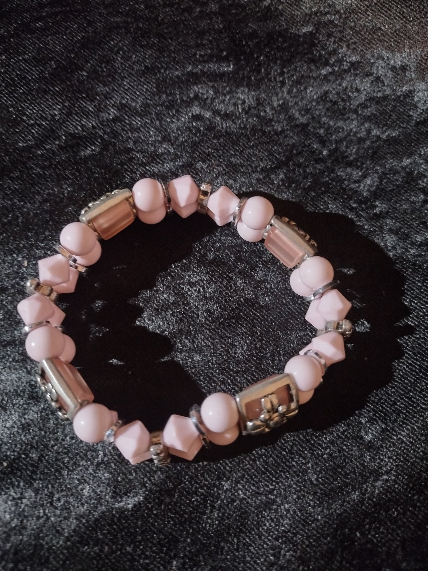 Women pink beaded bracelet