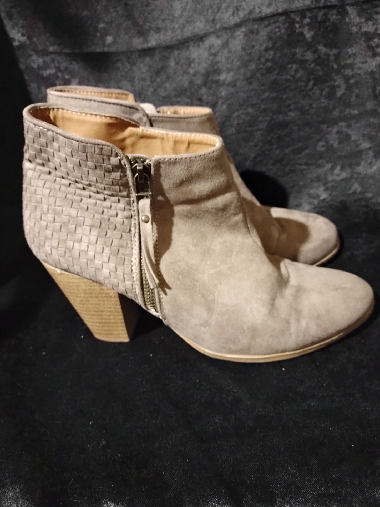 Women's Maurice Booties 9.5