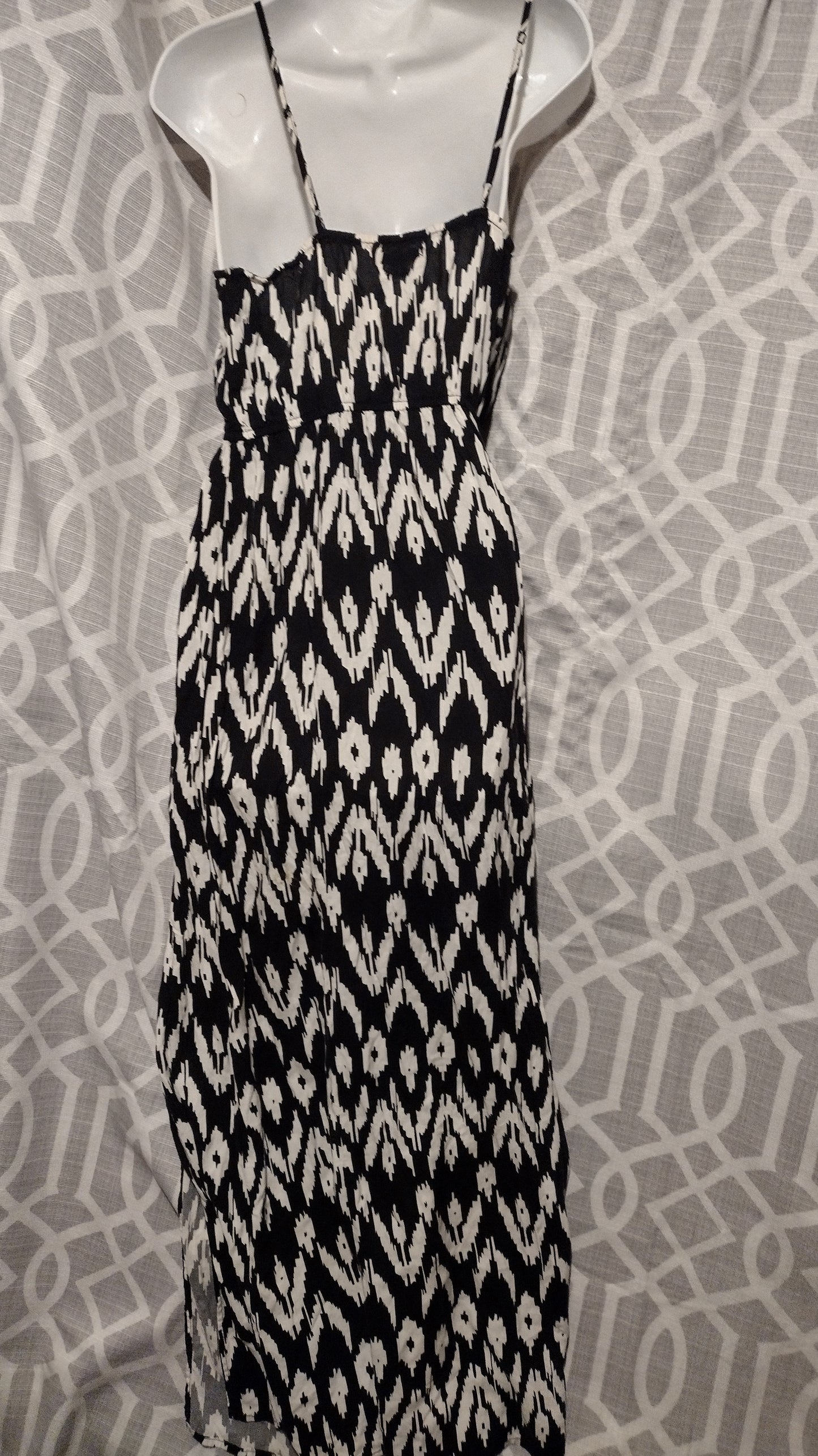 Women black/white Dress medium