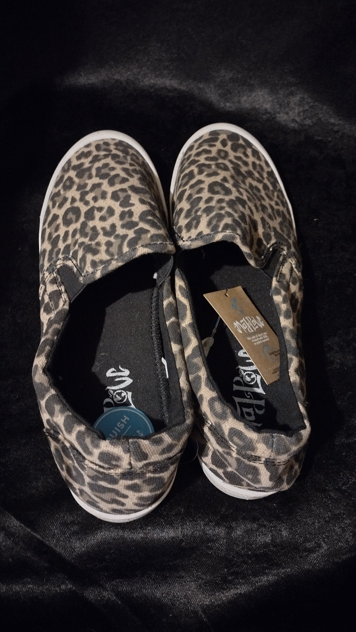 Women leopard slip on size 11