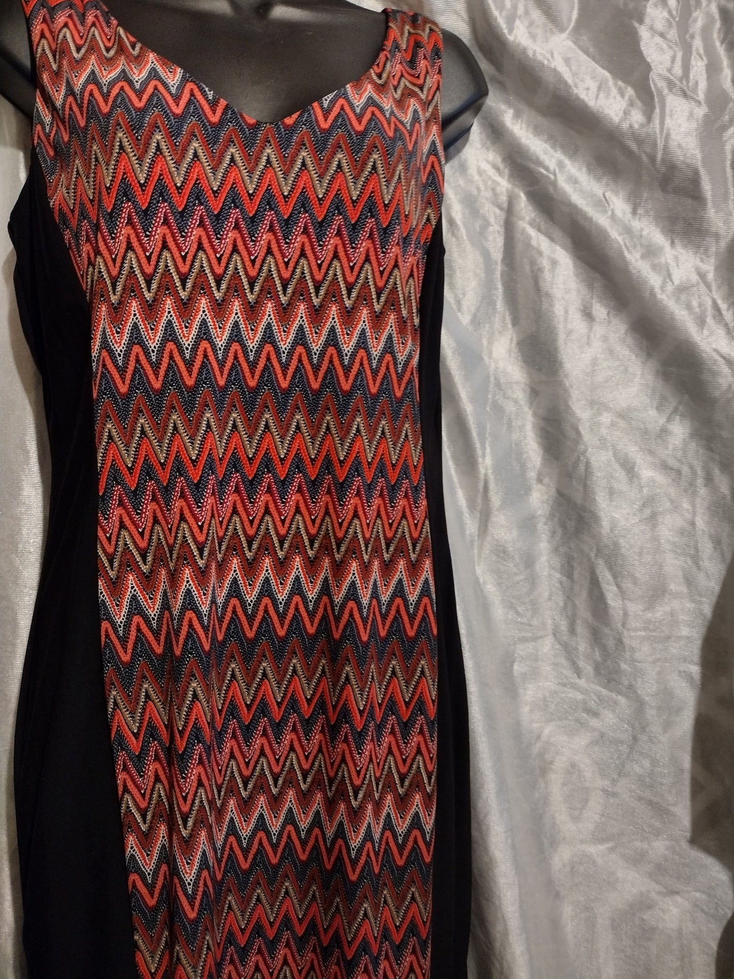 Women multi color tank dress size 10