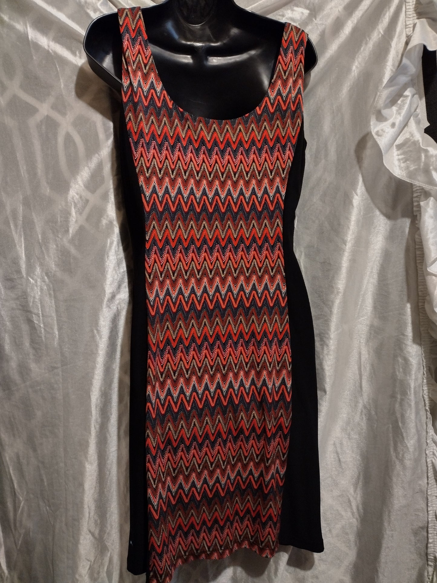 Women multi color tank dress size 10